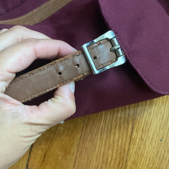 Herschel mini backpack signs of damage could be repaired see pics. - Picture 3 of 9